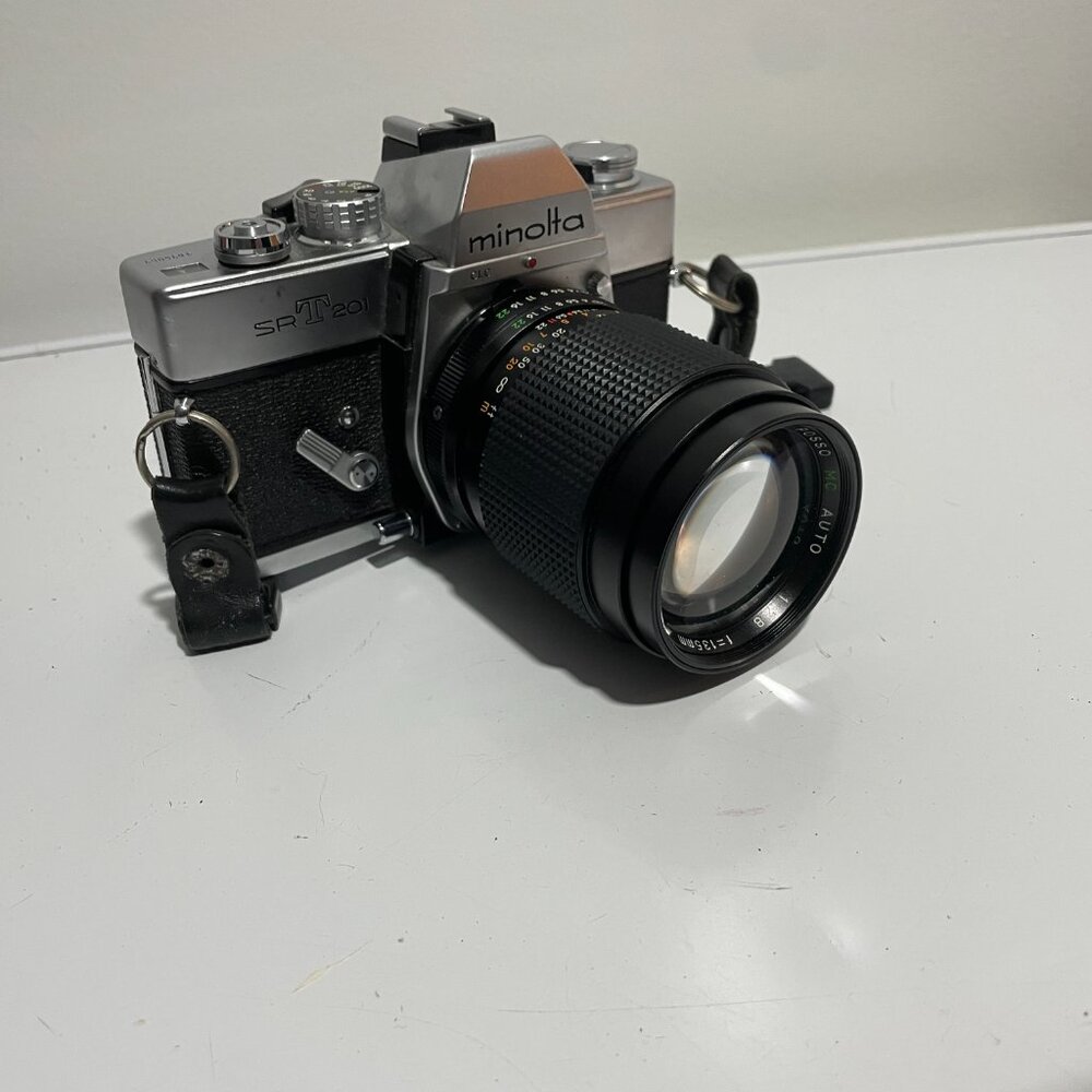 Minolta SRT201 camera